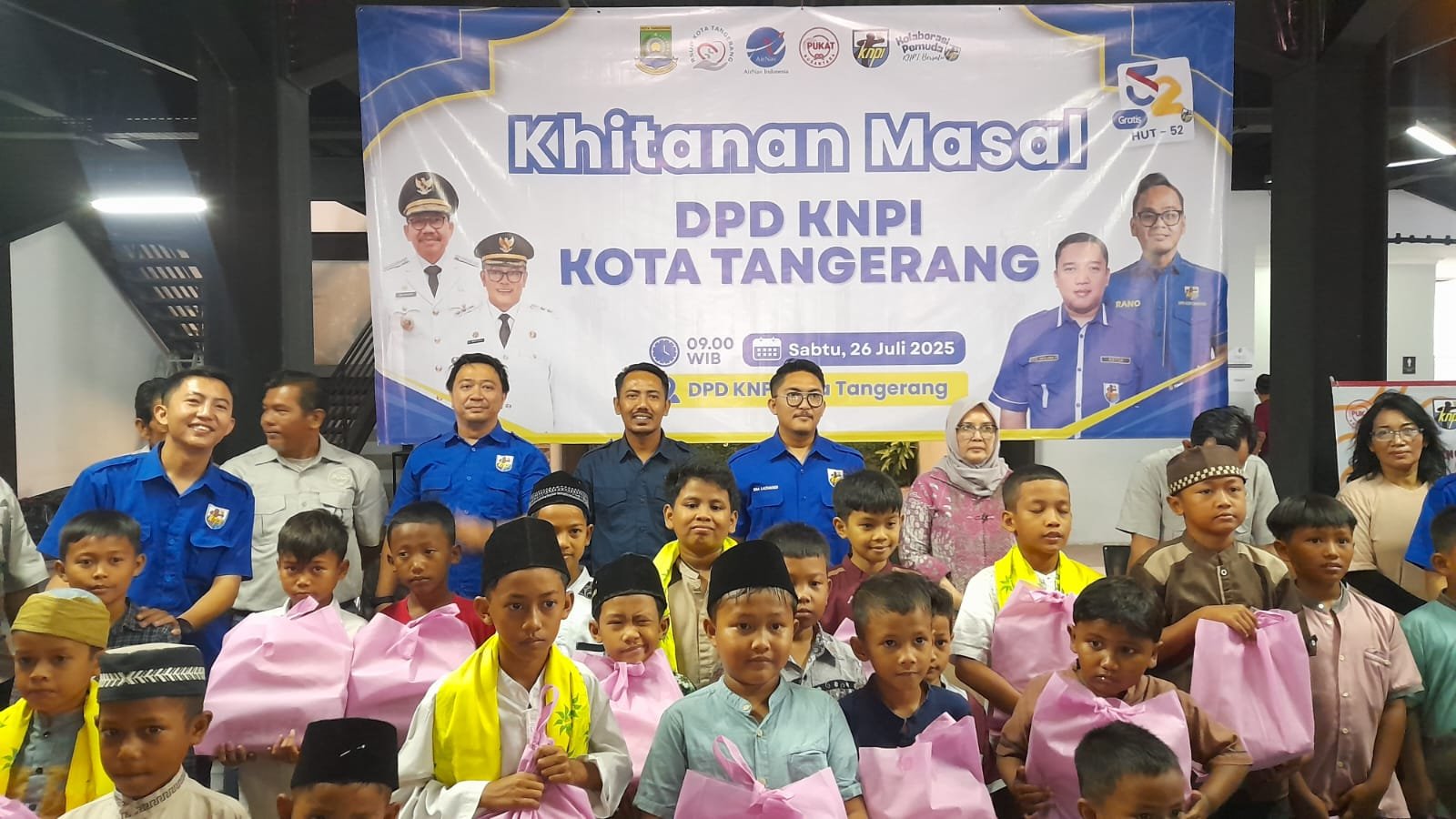 Khitanan Massal Warnai HUT ke-52 KNPI Kota Tangerang, 30 Anak Dikhitan Serentak 