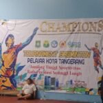 Hari Kedua Turnamen Badak 2025,Final Menanti, dan Keluhan Petugas GOR Mencuat