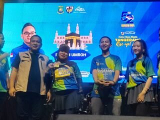 Ribuan Peserta Padati Color Run Night Perdana KNPI Kota Tangerang, Hadiah Umroh Jadi Daya Tarik