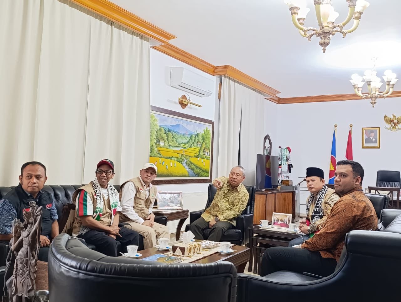 Delagasi Aksi Peduli Palestina Disambut Duta Besar RI di Yordania