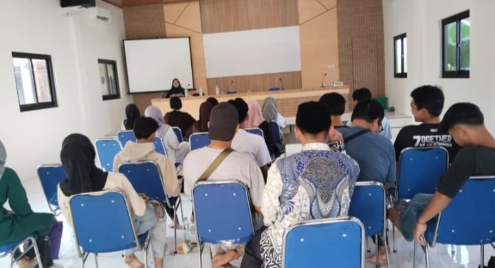 Ketua Yayasan Ananda Nurizqi Pertiwi Terus Dorong Semangat Belajar Program PAKADES, Meski Desa Suka Harja Belum Anggarkan 2025