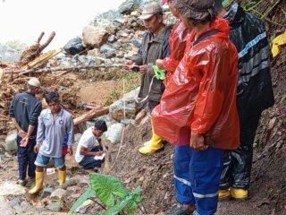 Lintas Relawan Kota Tangerang Buka Jalur Distribusi Bantuan Yang Terputus