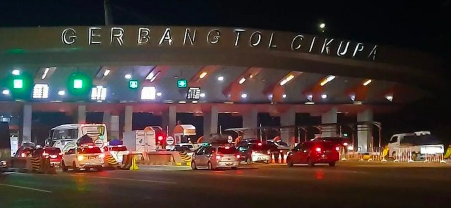 Arus Mudik Nataru di Tol Tangerang–Merak Meningkat, Kendaraan Masuk Cikupa Naik Signifikan