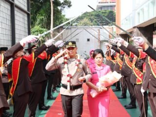 Disambut Pedang Pora, Kombes Pol Wisnu Wardana Resmi Jabat Kapolresta Bandara Soetta