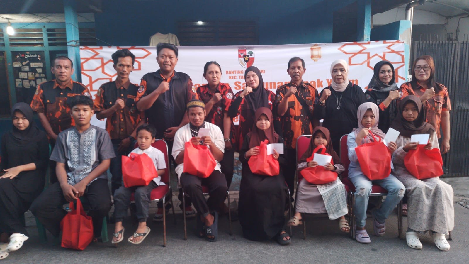 Tradisi Ramadhan, Ranting PP Sukasari Gelar Bukbar dan Santunan