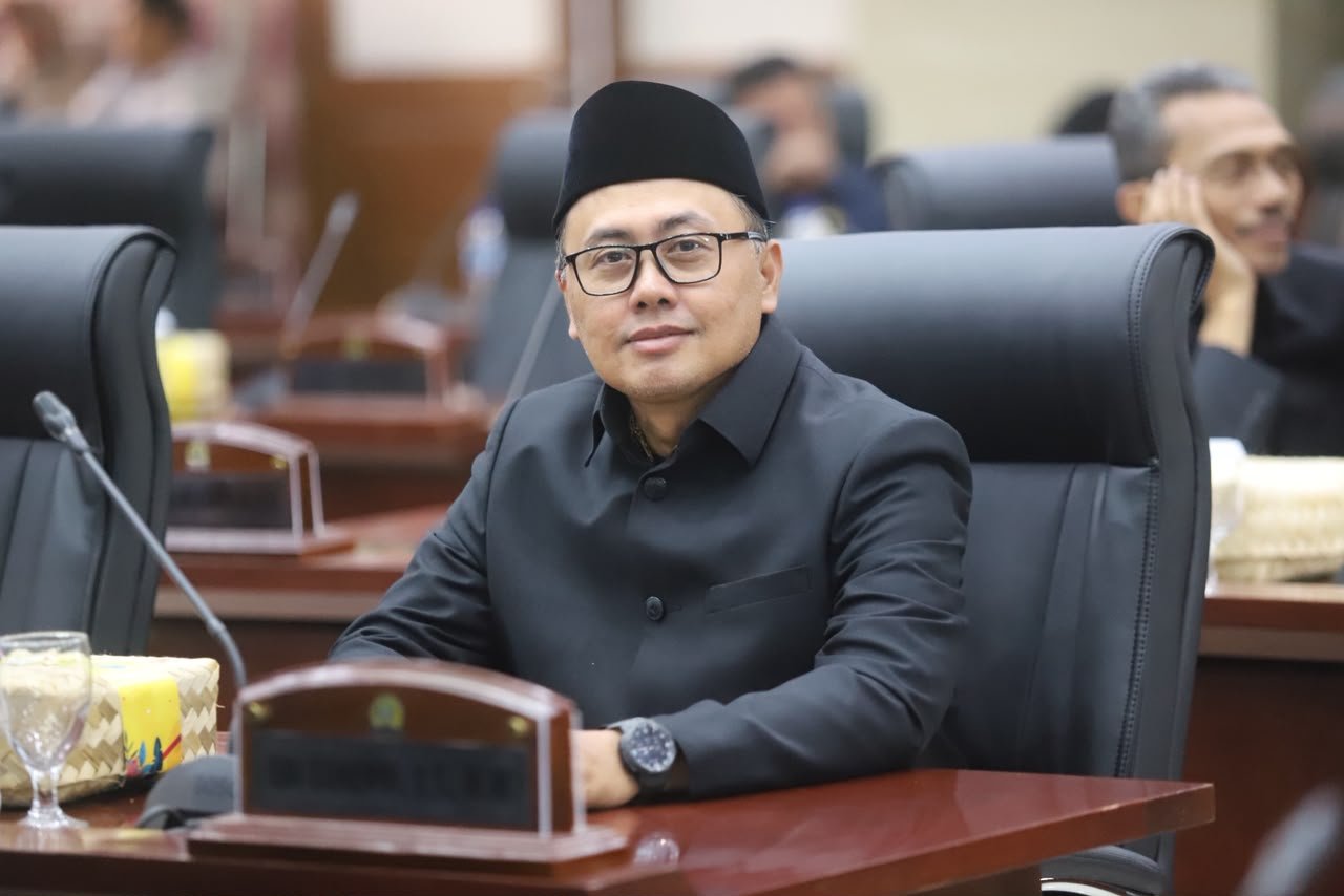 Komisi IV DPRD Kota Tangerang: Manfaatkan Angkutan Umum Pasca Kenaikan BBM Komisi IV DPRD Kota Tangerang: Manfaatkan Angkutan Umum Pasca Kenaikan BBM