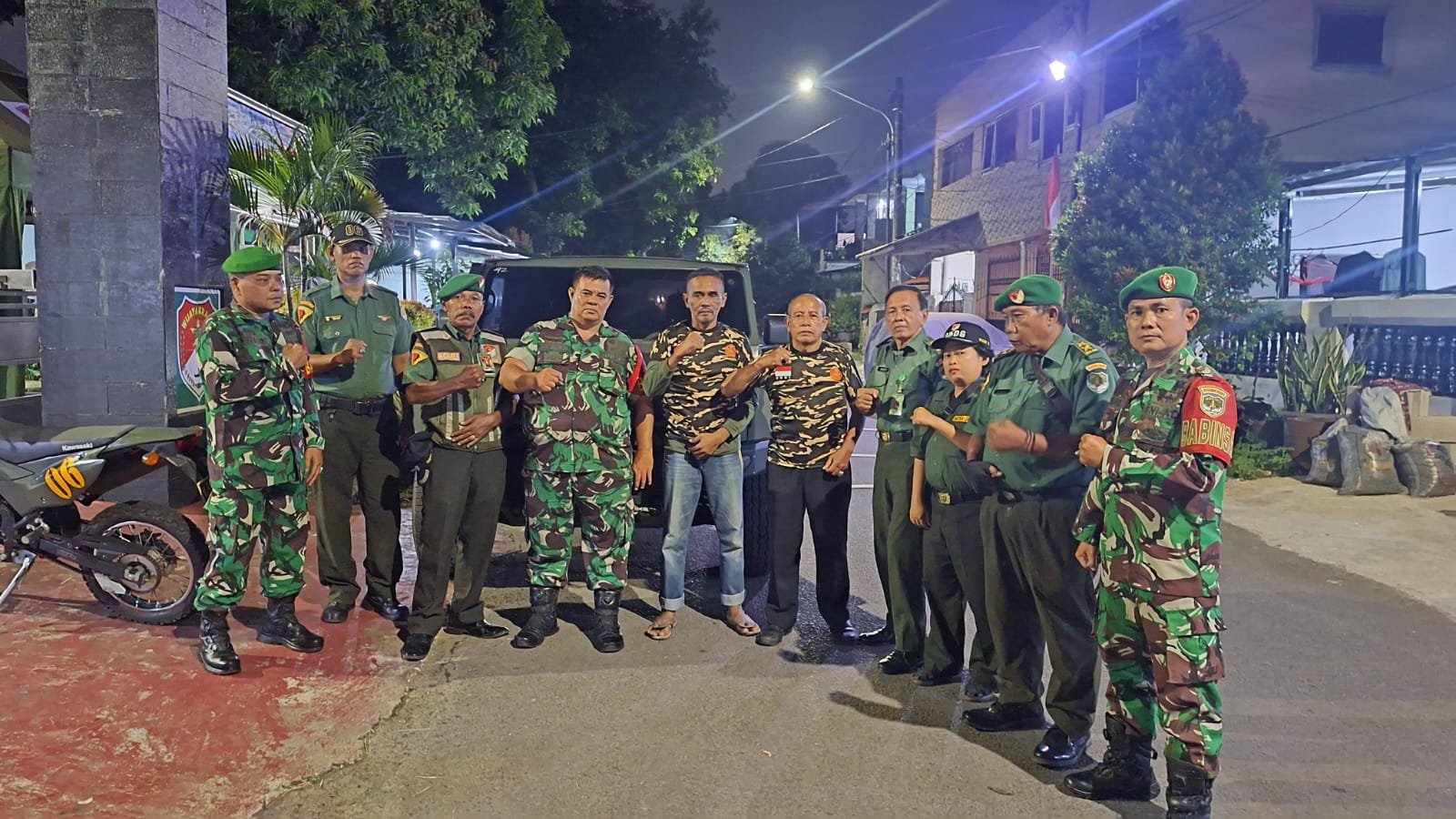 Kodim 0506/Tgr Gelar Patroli Bersama Komduk, Jaga Kondusifitas Cibodas dan Pamulang Kodim 0506/Tgr Gelar Patroli Bersama Komduk, Jaga Kondusifitas Cibodas dan Pamulang