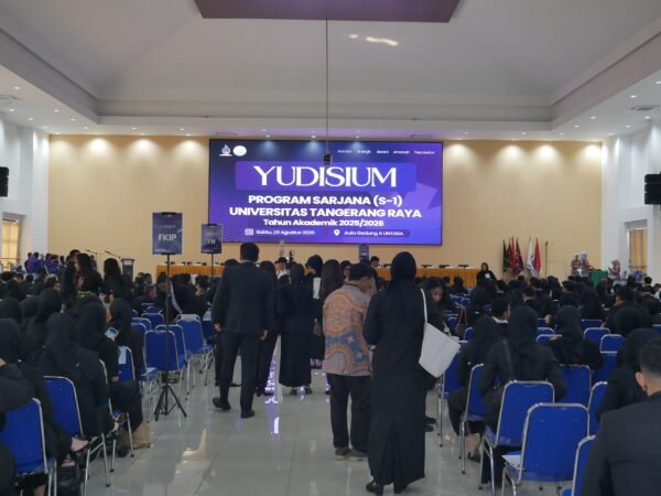 Cetak Lulusan Berprestasi Tembus Jurnal Ilmiah, UNTARA Gelar Yudisium 695 Mahasiswa