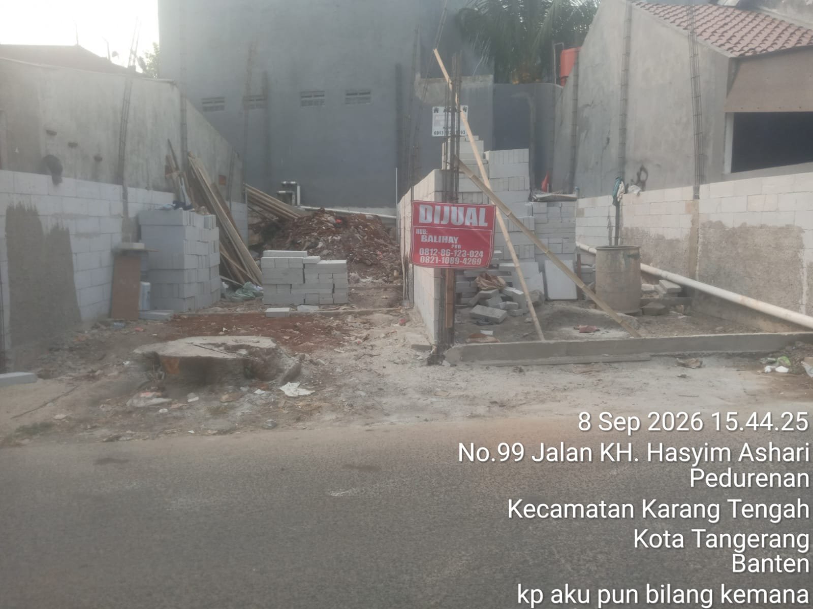 Pembangunan Bangunan di Jalan KH Hasyim Ashari Karang Tengah Disorot, Perizinan Dipertanyakan