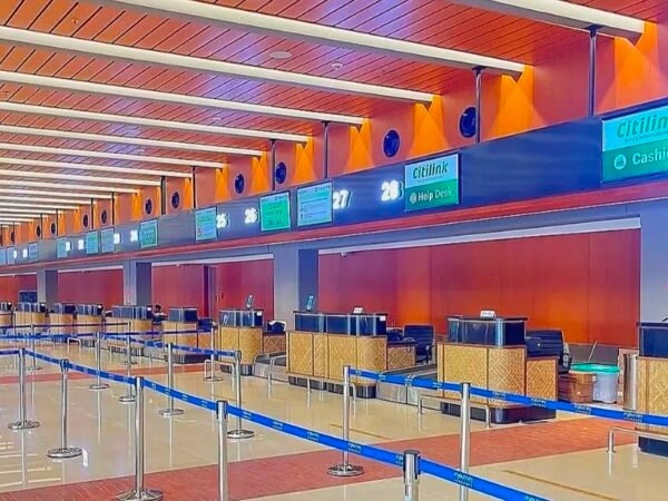 Bandara Soetta Ditutup Sementara Imbas Abu Vulkanik Anak Krakatau, Puluhan Penerbangan Terdampak