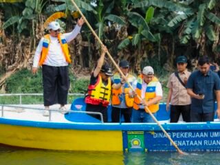 Jaga Layanan Air Tetap Optimal, Sachrudin Cek Kondisi Cisadane