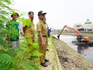 Sedia Payung Sebelum Hujan, Sachrudin Gercep Normalisasi Sungai dan Drainase