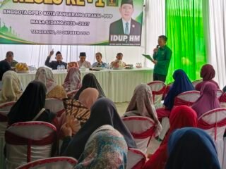 Anggota Komisi III Idup Sosialisasikan Program Bedah Rumah bagi Masyarakat Kota Tangerang